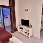 Virginia * Los Cristianos (Tenerife)